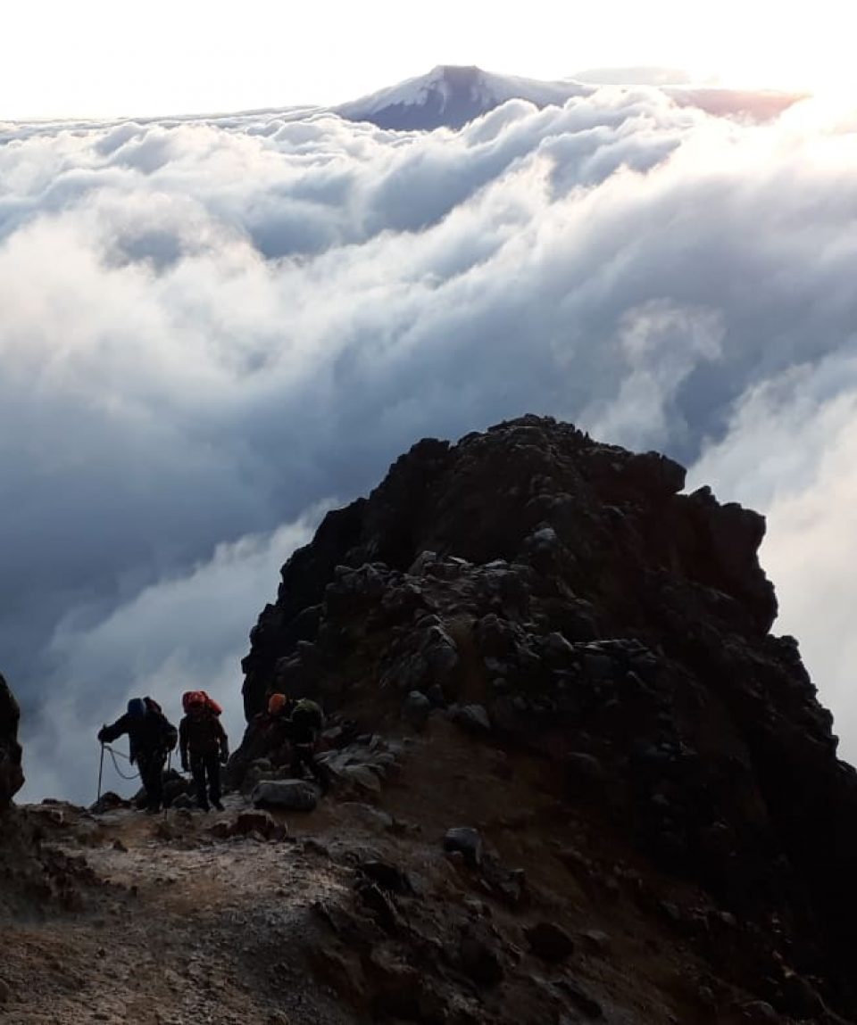 Climb iliniza